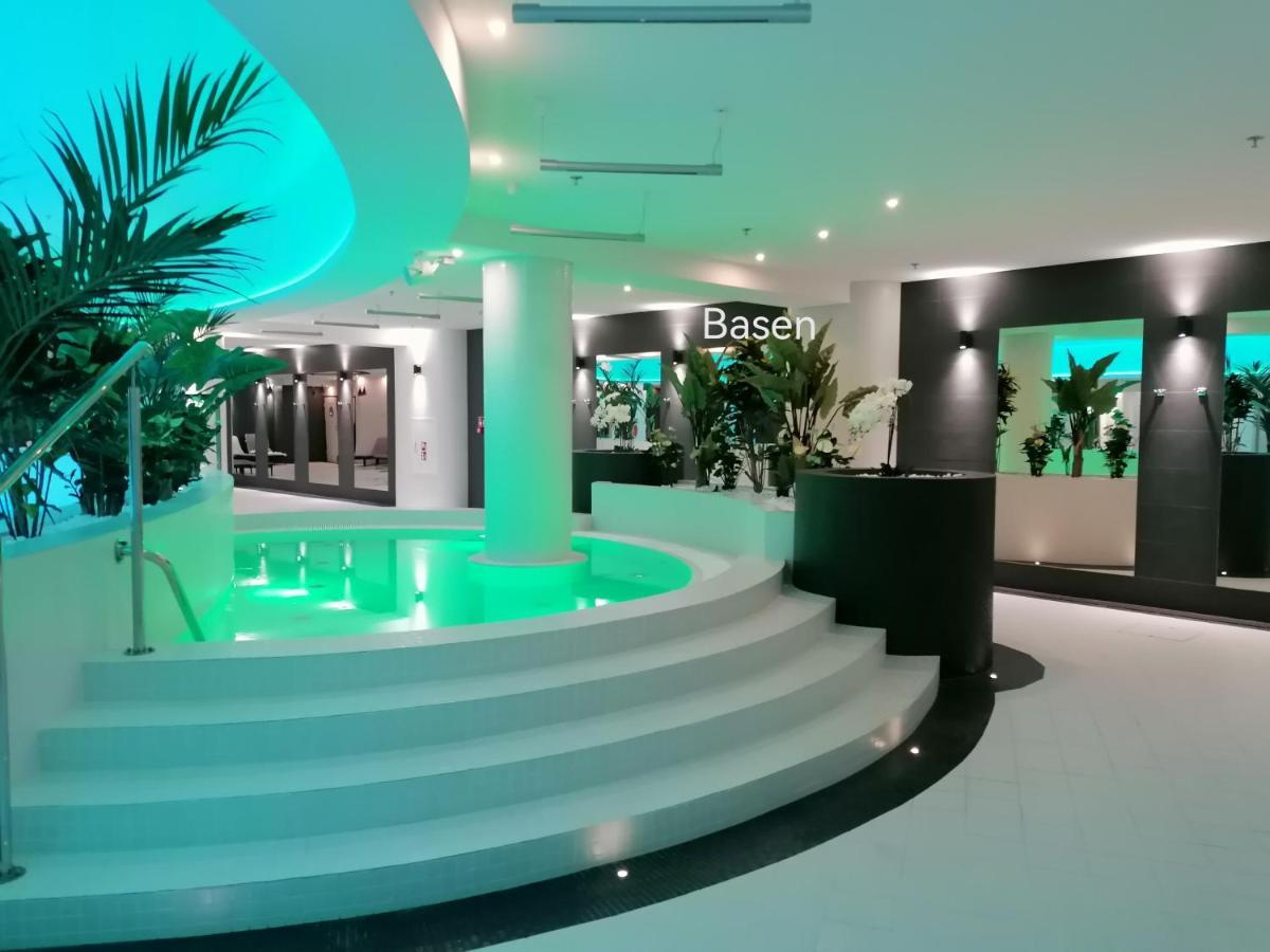 Szczecin Hanza Tower Apartment-Basen 외부 사진